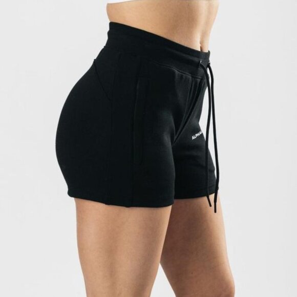 NEW Alphalete Essential Core Athletic Shorts Black - Picture 2 of 9